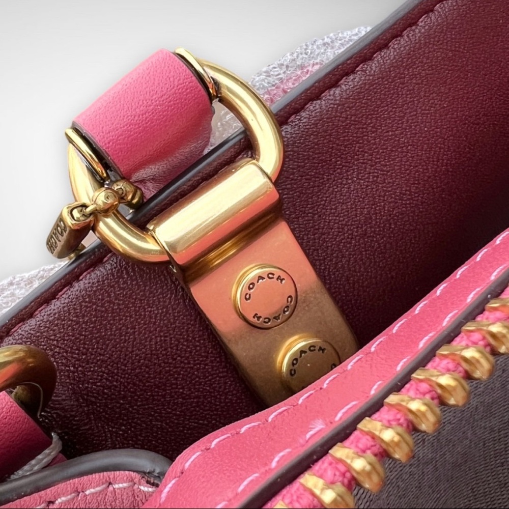 AUTHENTICATED NWT Coach Rogue 25 Colorblock w/ Tea Rose & Coach Tea Rose Studs - Picture 10 of 17